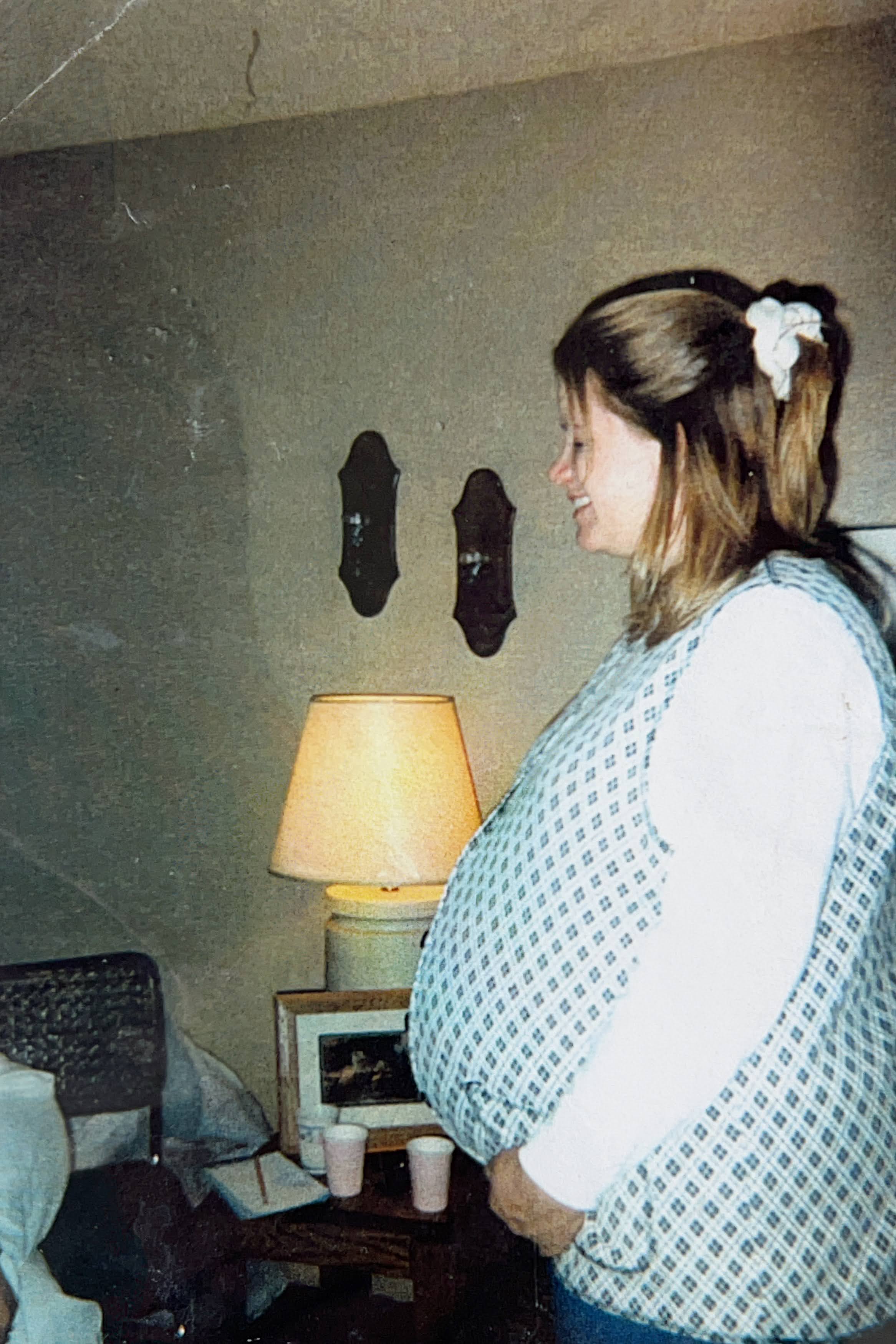 Kori pregnant with the twins